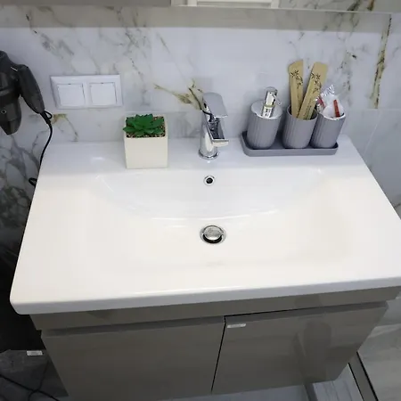 Modern G66 In The Center Apartament *